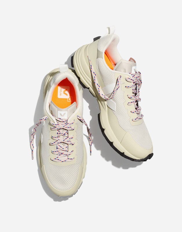 Veja&trade; Dekkan Sneakers NATURAL WHITE