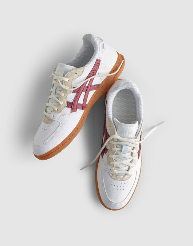 Asics&reg; Skyhand OG Sneakers WHITE BRISKET RED