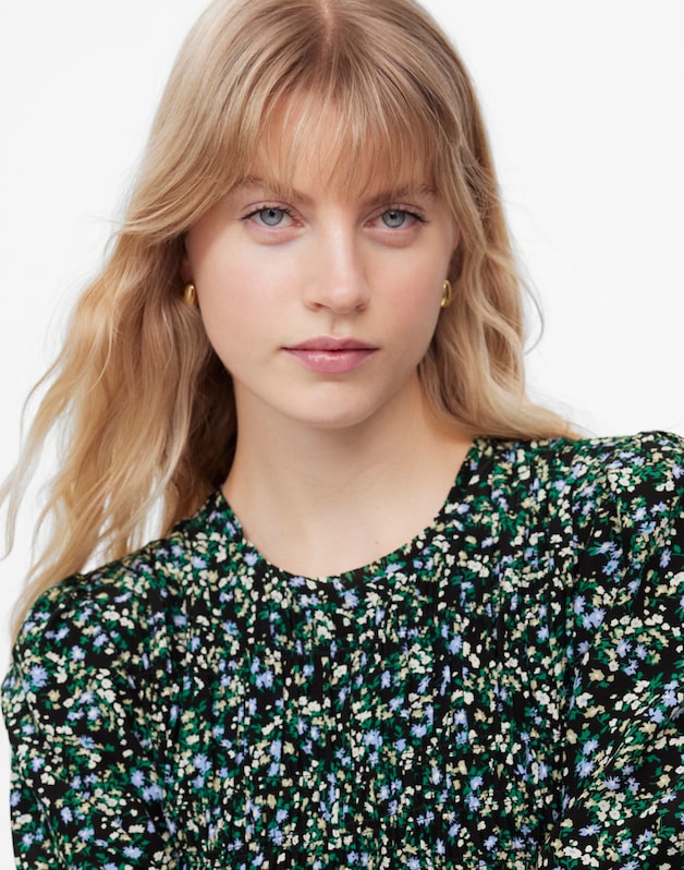 Smocked Mini Dress in Floral MEADOW DITSY BLACK