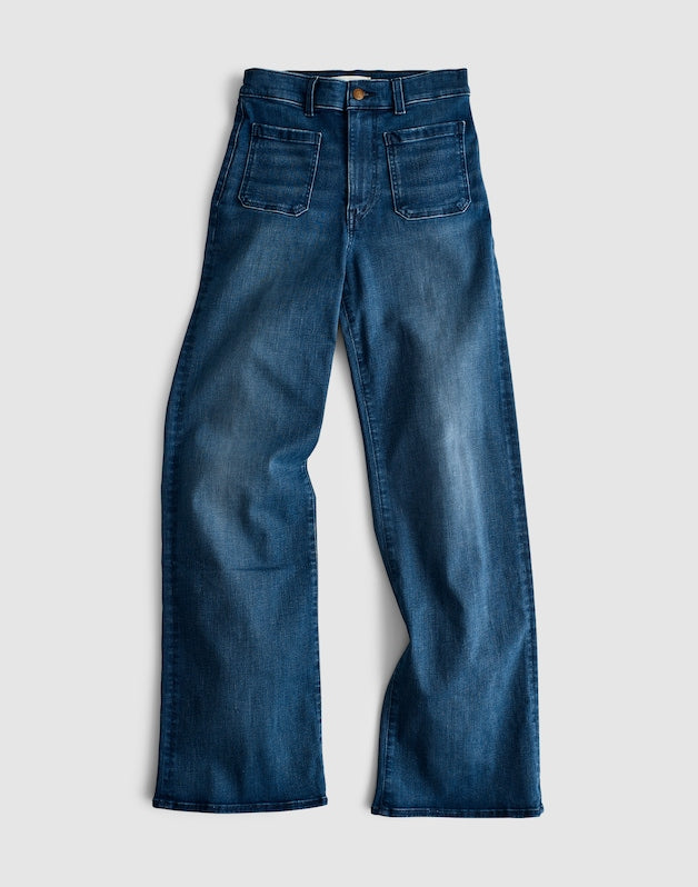 The Petite Emmy Wide-Leg Jean PELION WASH