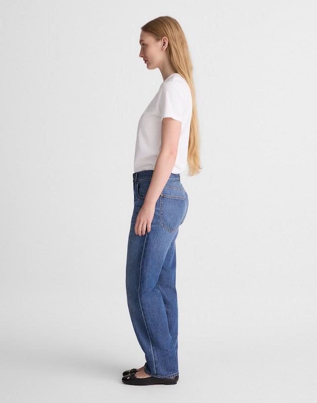The Petite Dean Easy Straight Jean in Airy Denim BIRKDALE WASH