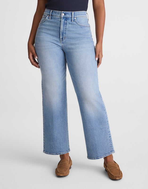 The Short Curvy Perfect Vintage Wide-Leg Crop Jean RAEBROOK WASH