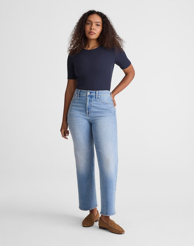 The Short Curvy Perfect Vintage Wide-Leg Crop Jean RAEBROOK WASH