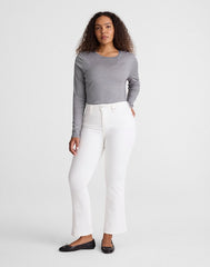 The Short Curvy Flare Crop Jean in Super Stretch Denim TILE WHITE