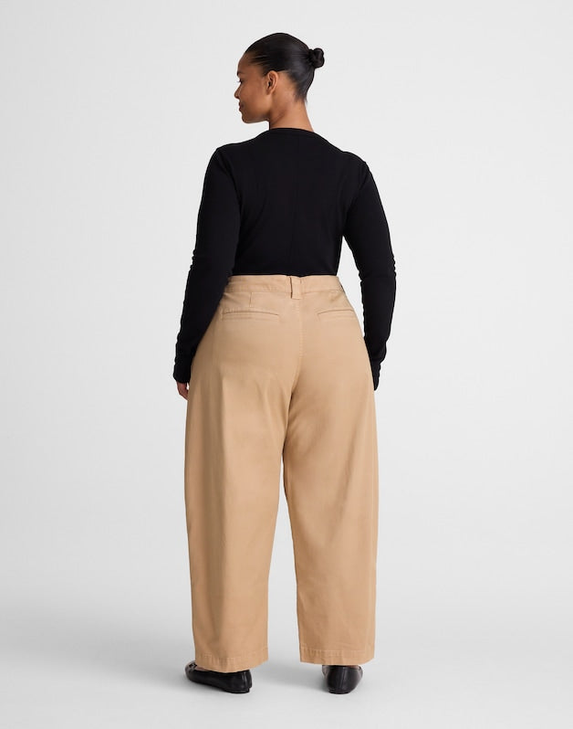 The Plus Barrel-Leg Chino Pant FAWN