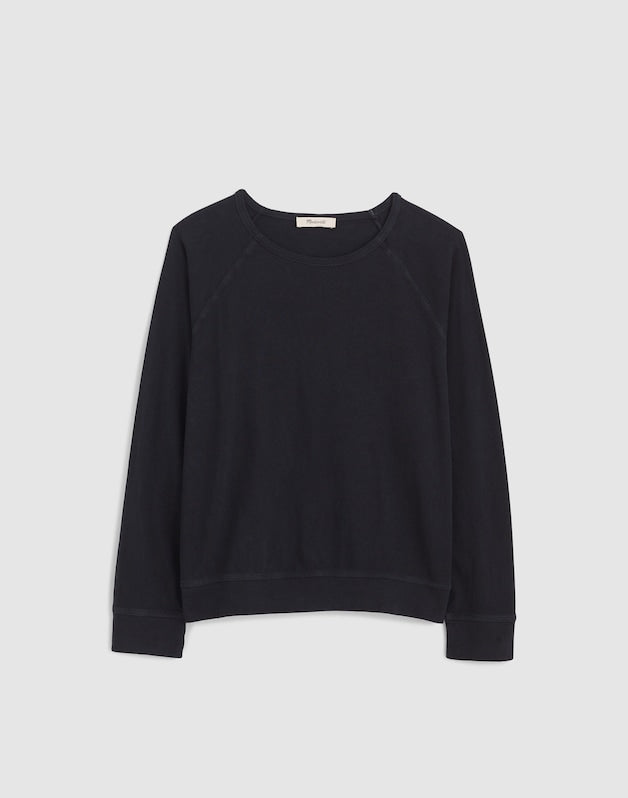 The Relaxed Raglan Tee in Vintage Jersey BLACK COAL