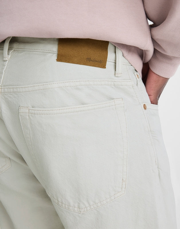 Relaxed Taper Jeans in Summerweight Denim ALUMINUM