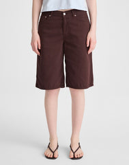 The V-Waist Bermuda Short in Airy Denim BURNT COCOA