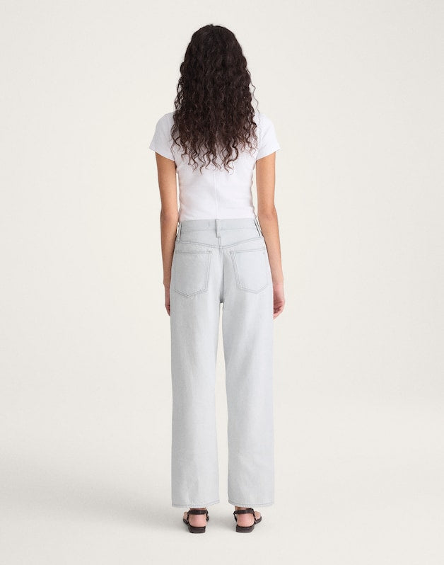 The Perfect Vintage Wide-Leg Crop Jean in Airy Denim EXTRACTED SKY WASH