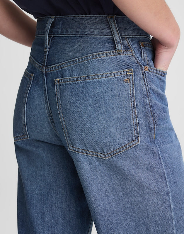 The Short Perfect Vintage Wide-Leg Crop Jean in Airy Denim SOLSTICE WASH
