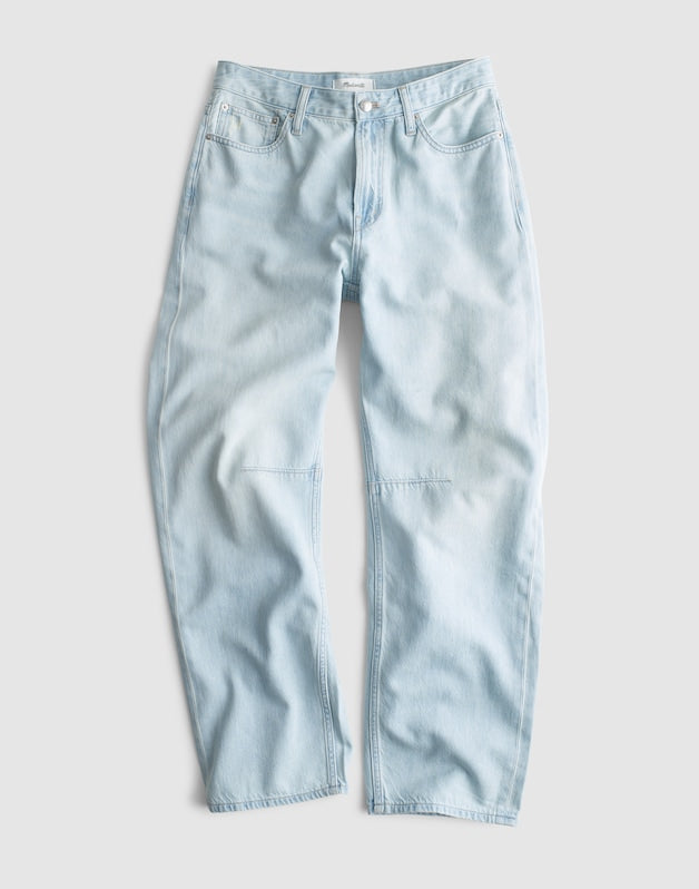 The Curvy Darted Barrel-Leg Jean in Airy Denim LAGUNA WASH