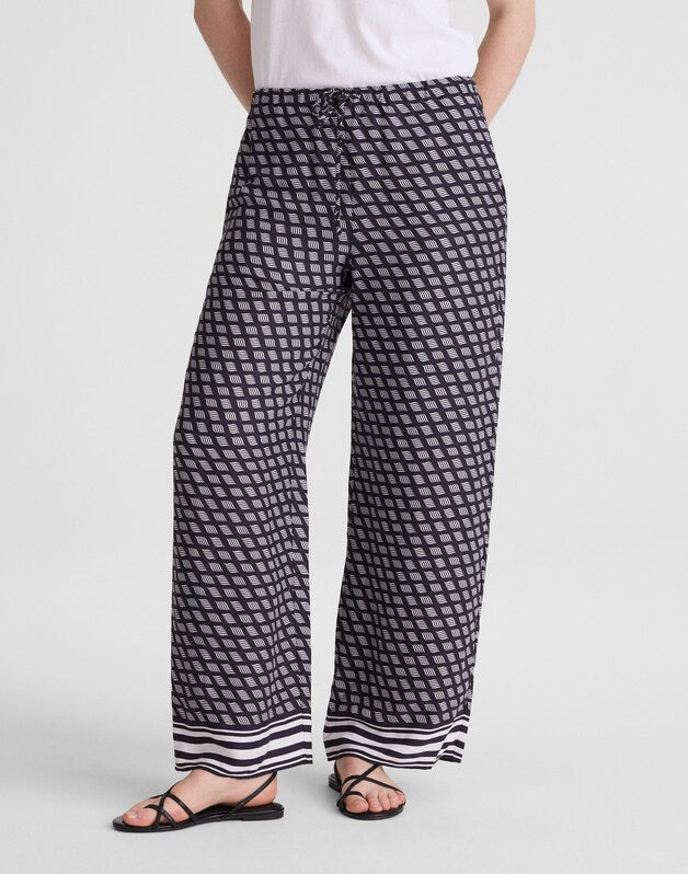 Pull-On Pants in Satin CLASSIC NAVY