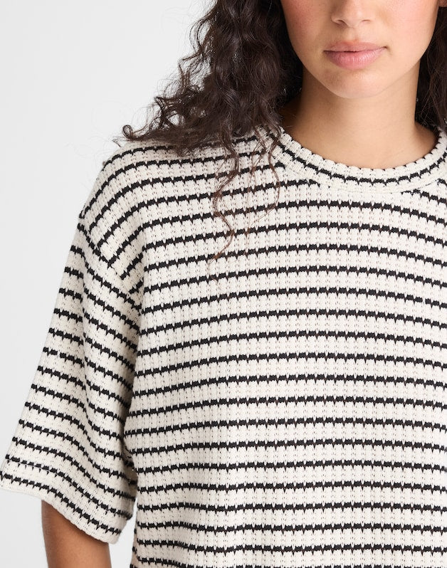 The Boxy Crop Tee in Textured Knit IVORY AND BLACK TUCK STITCH