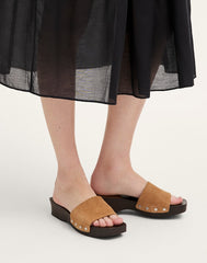 The Callen Clog Sandal in Suede CUMIN