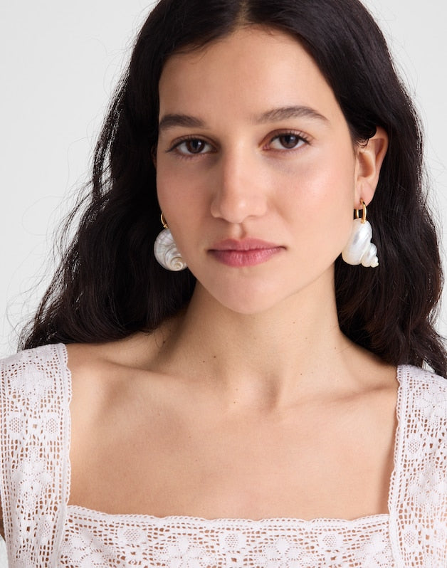 Shell Statement Hoop Earrings ANTIQUE GOLD