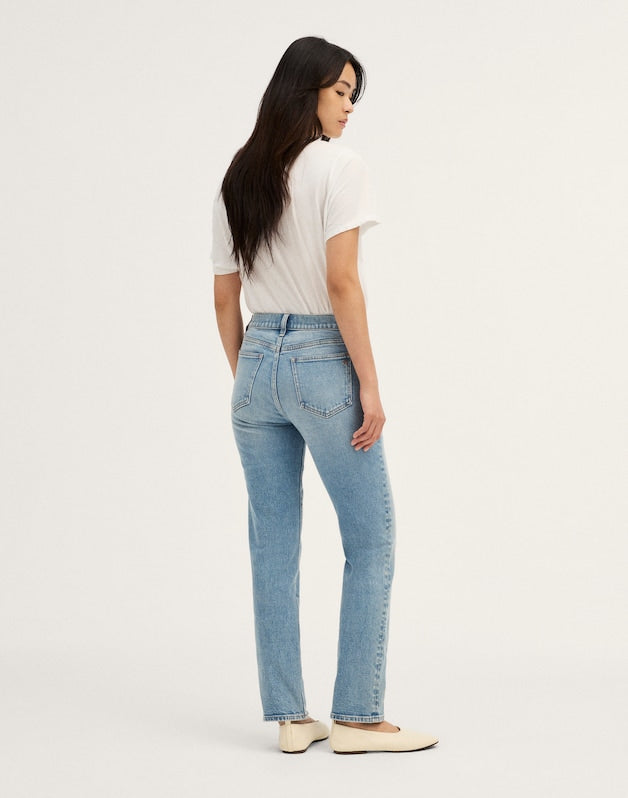 The Jules Slim-Straight Jean RAEBROOK WASH
